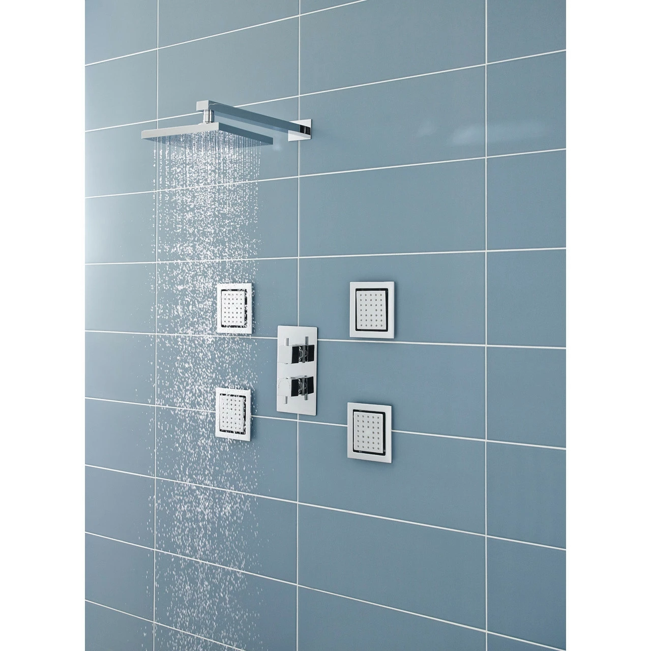 Nuie 200mm Fixed Square Shower Head - HEAD50 - Image 2